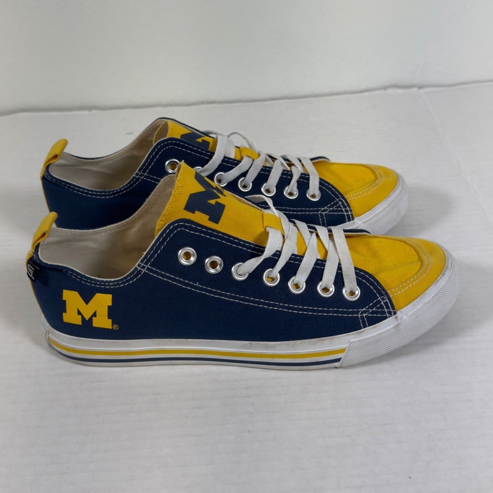 Skicks Michigan Wolverines Sneakers Unisex Men 9 Women 11 Blue Yellow College